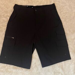 Men's Black Cargo Shorts by Iron Co. Size 32